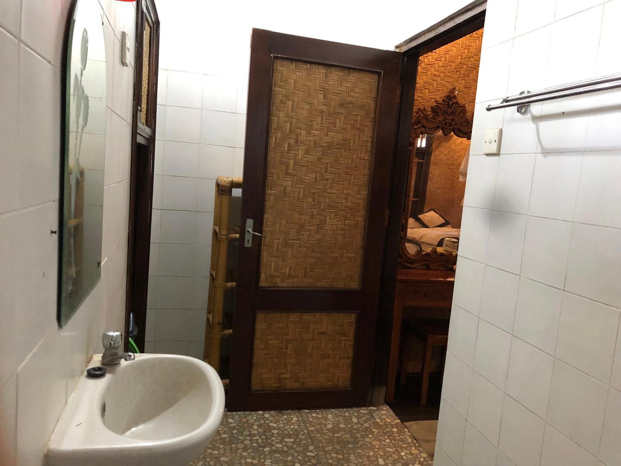 1Bd Guest House In Family Compound1, 15 Minute Walk To Yoga Barn Ubud  Exterior photo