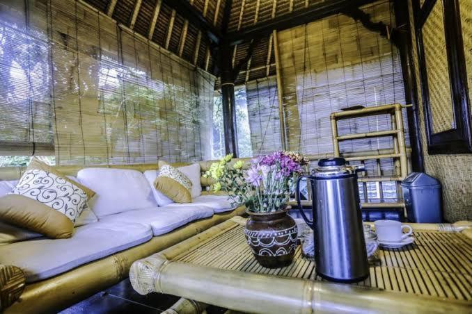 1Bd Guest House In Family Compound1, 15 Minute Walk To Yoga Barn Ubud  Exterior photo