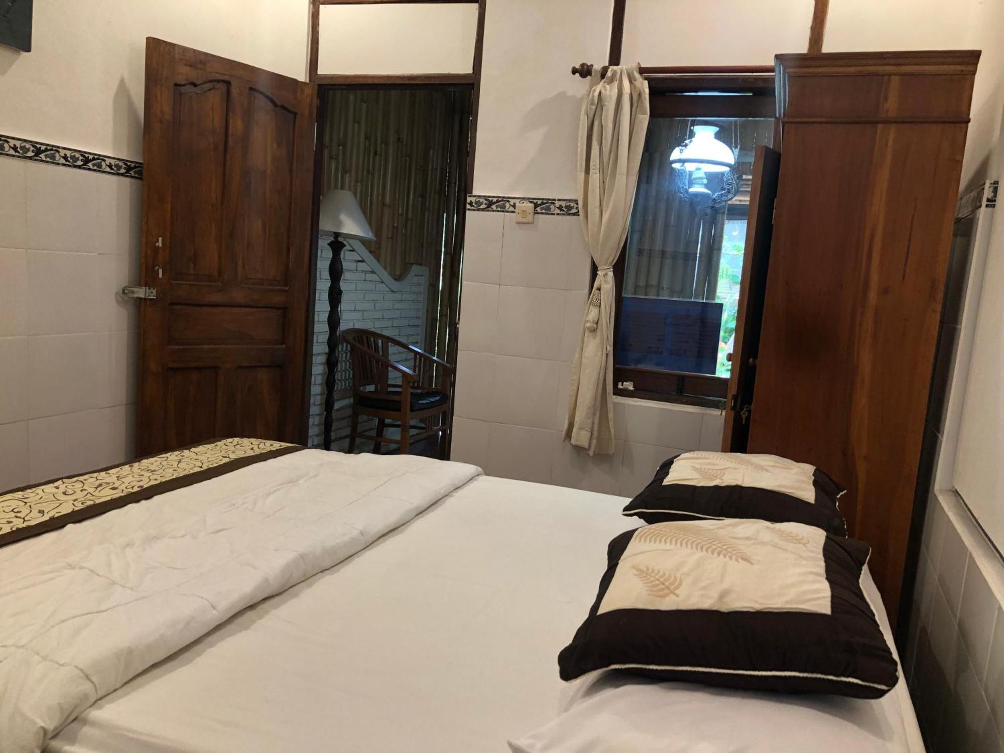 1Bd Guest House In Family Compound1, 15 Minute Walk To Yoga Barn Ubud  Exterior photo