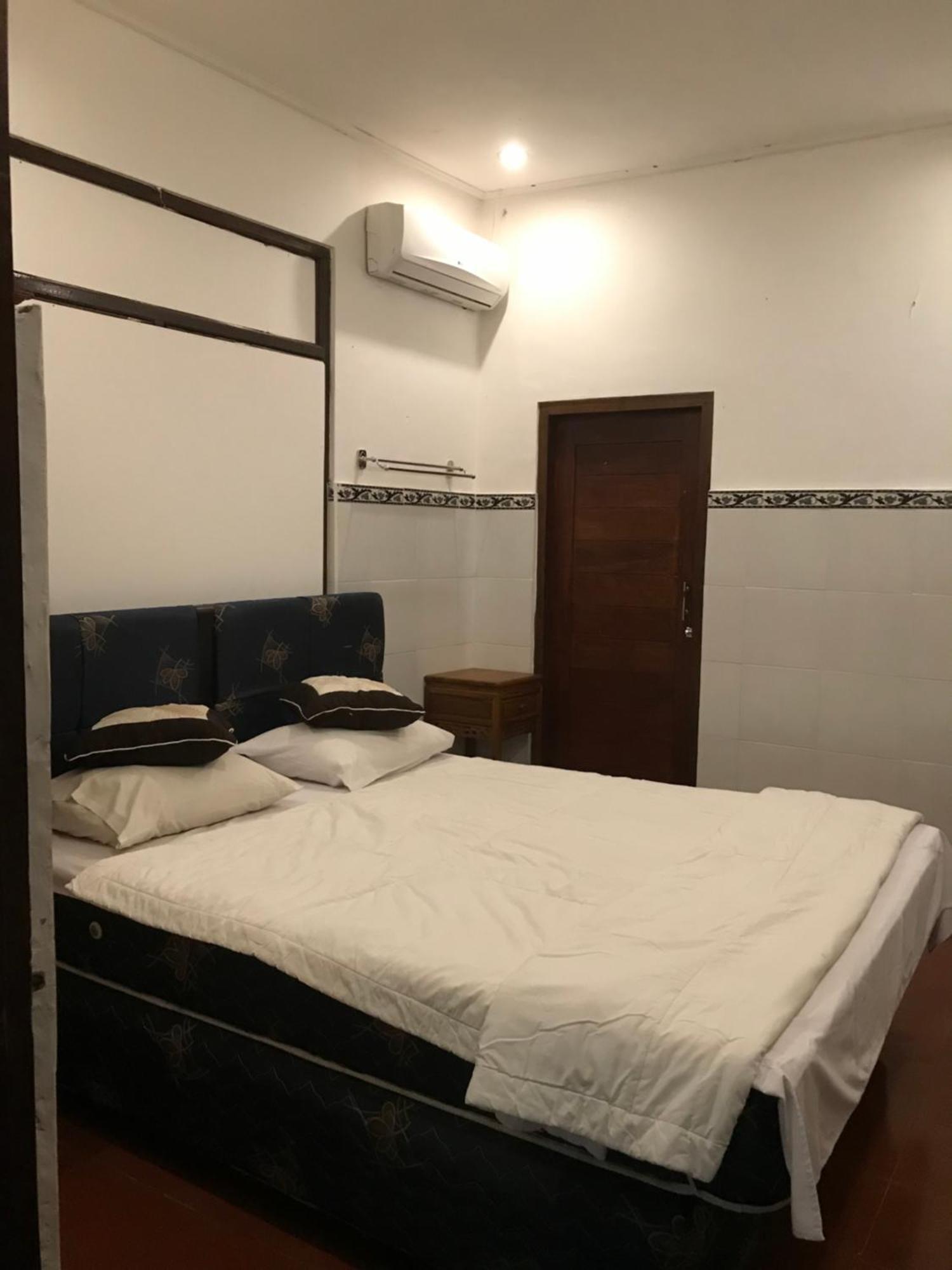 1Bd Guest House In Family Compound1, 15 Minute Walk To Yoga Barn Ubud  Exterior photo