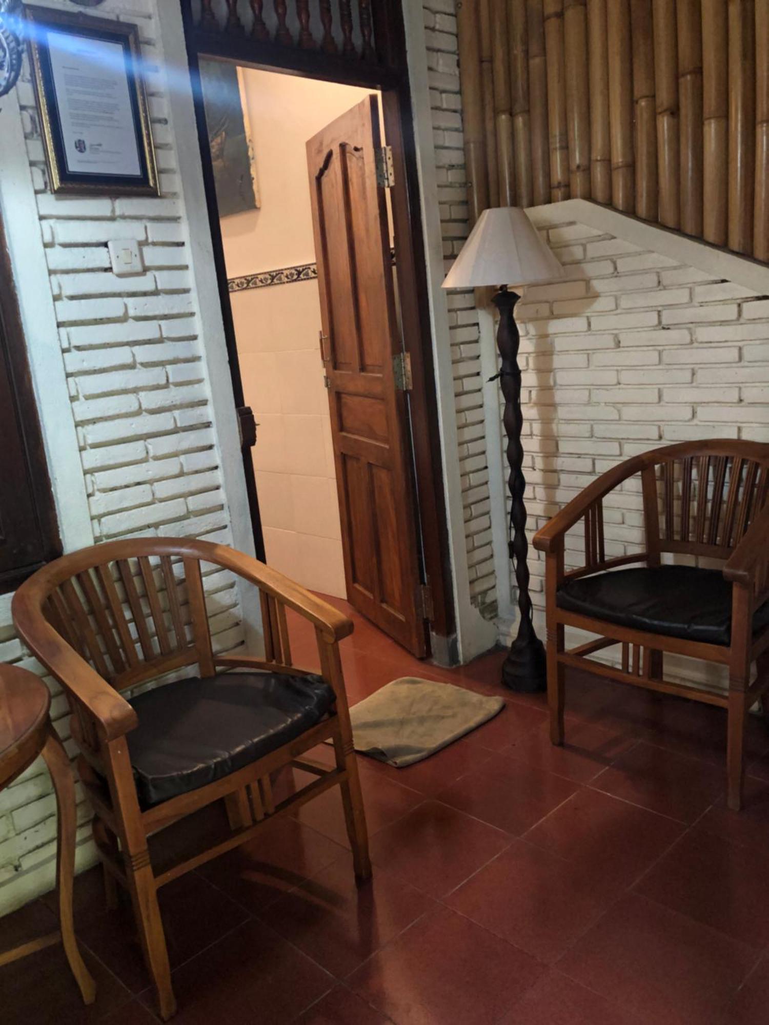 1Bd Guest House In Family Compound1, 15 Minute Walk To Yoga Barn Ubud  Exterior photo