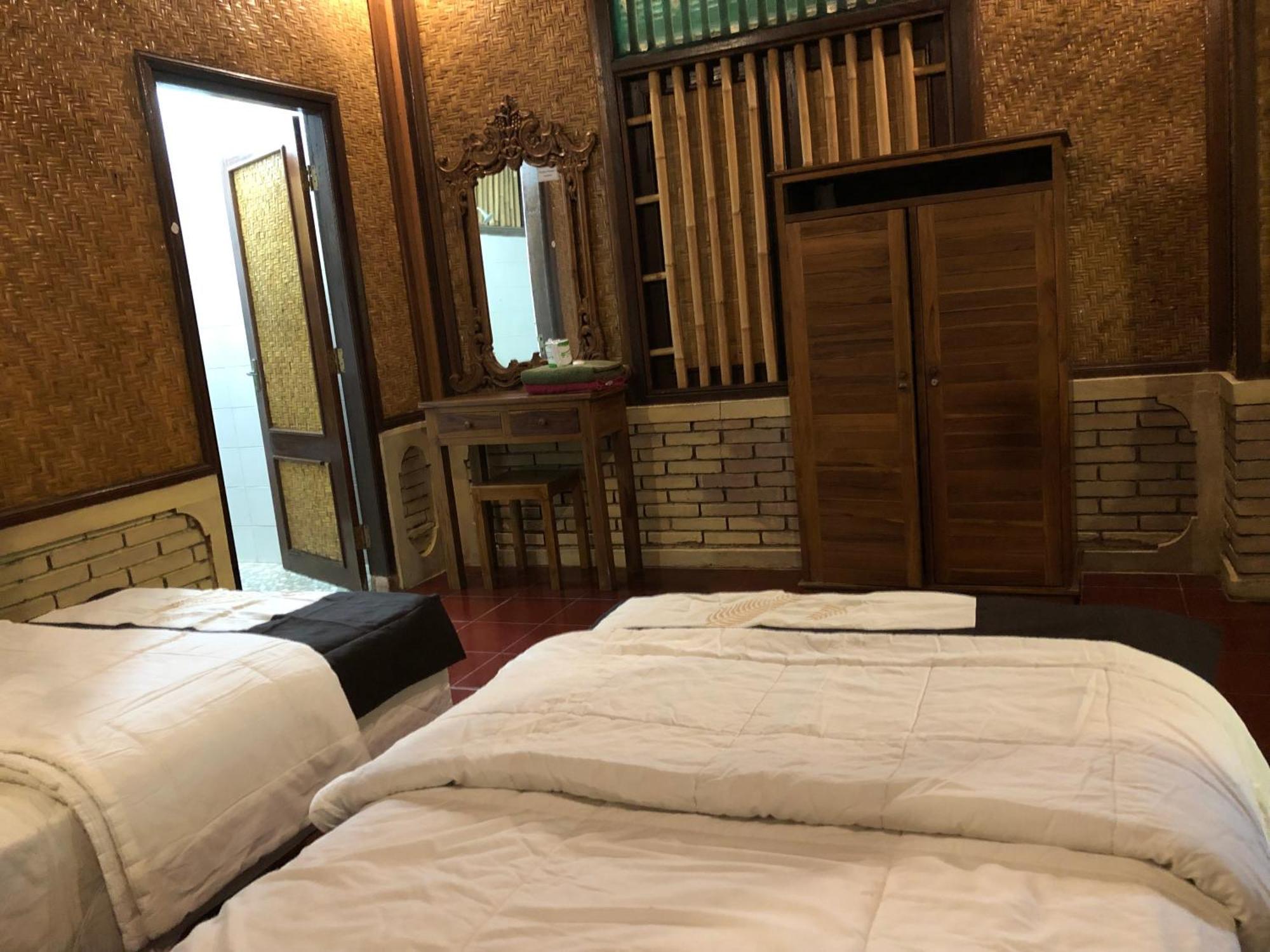 1Bd Guest House In Family Compound1, 15 Minute Walk To Yoga Barn Ubud  Exterior photo
